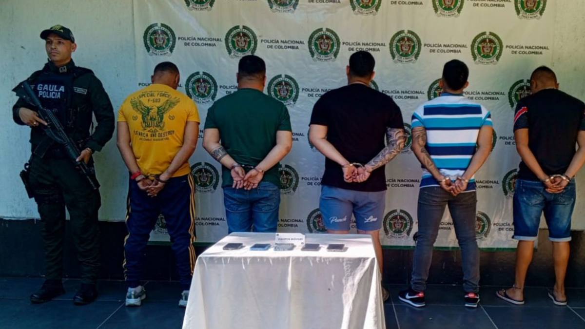 Lo que descubrieron sobre los seis guardias del INPEC presuntamente pertenecientes a la peligrosa banda que extorsionaba al penal La Dorada de Caldas

 – Ojo critico