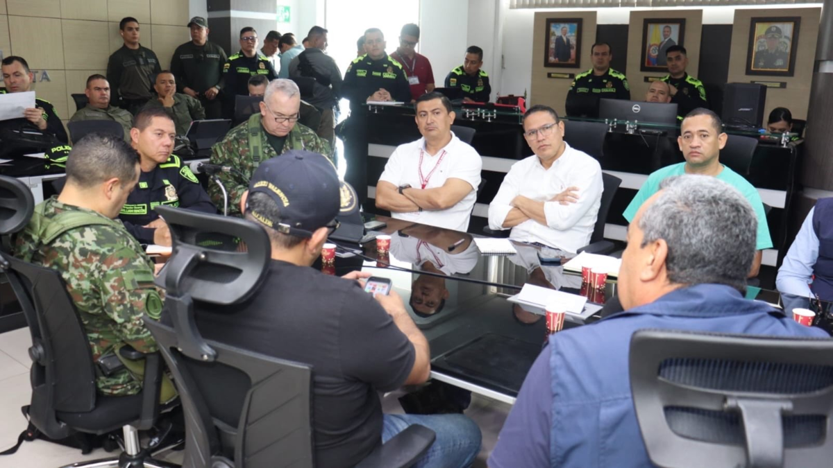 Ofrecen recompensa de 150 millones de pesos por información sobre los autores de la ola de violencia en Cúcuta y Villa del Rosario

 – Ojo critico