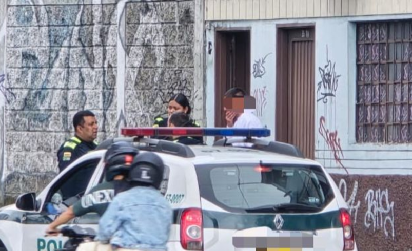 tiene quemaduras de segundo grado

 – Ojo critico