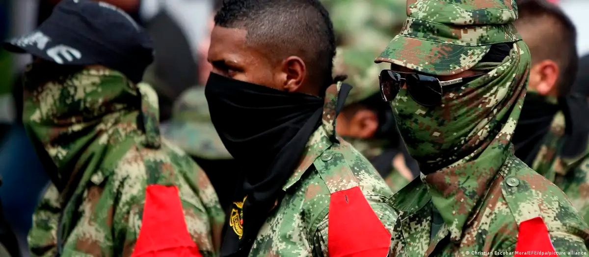 Petro y Trump acordaron «acción conjunta» para combatir al ELN tras tensiones diplomáticas

 – Ojo critico