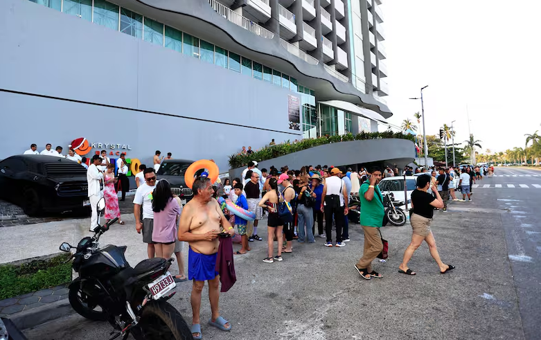 Un potente sismo de 6,5 sacude México

 – Ojo critico