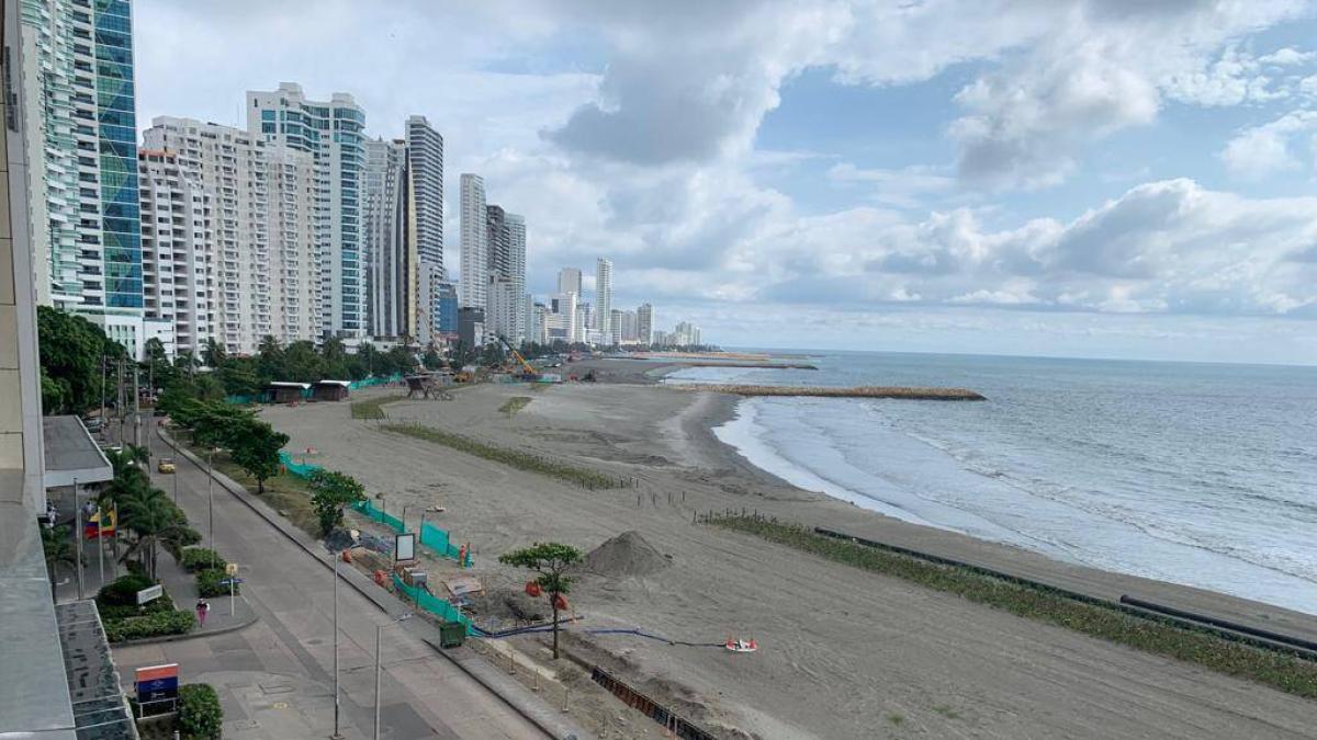 El trabajo de protección costera está avanzado en casi un 90 por ciento y las autoridades se han comprometido a completarlo en 2026.

 – Ojo critico