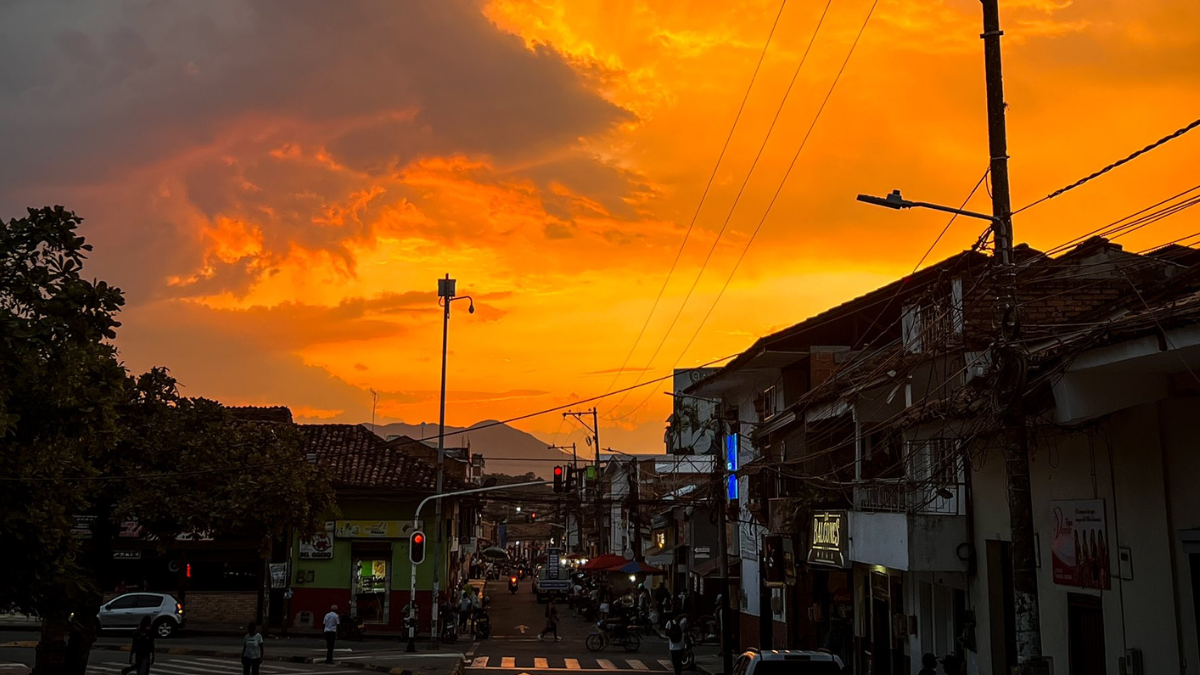 Una mujer fue asesinada y otras dos personas murieron en un ataque ocurrido durante su funeral en Santander de Quilichao, Cauca

 – Ojo critico