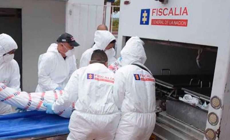 Hombres armados intentaron robarle sus cosas.

 – Ojo critico