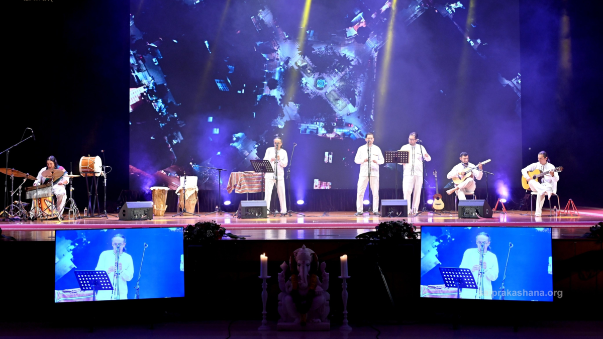 Ikara Wayra llevó el folklore colombiano a la India y rompió dos récords Guinness

 – Ojo critico