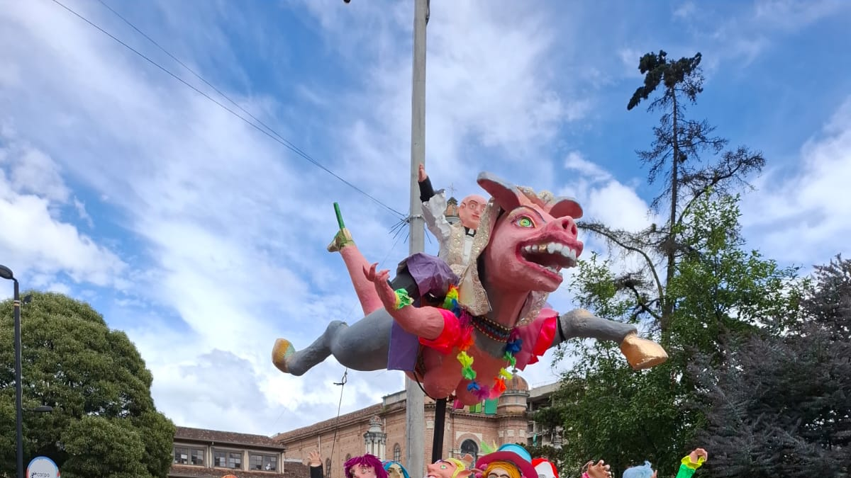 El respeto a la naturaleza y el medio ambiente es fuerte mensaje de los niños que participaron en el tradicional desfile de carnaval en Pasto

 – Ojo critico
