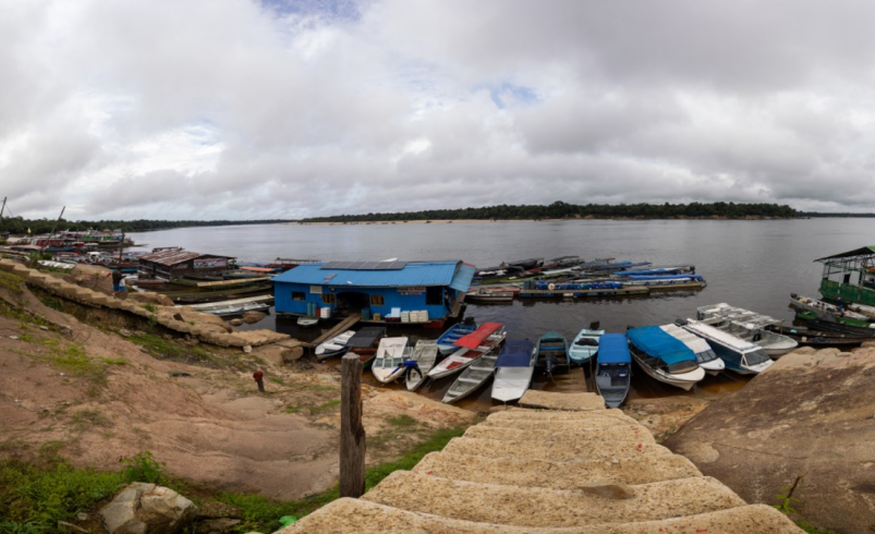 Hay escasez de combustible y alimentos.

 – Ojo critico