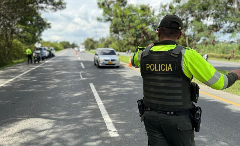 Drones, radares y 150 agentes cubrieron vías del Valle del Cauca en Puente de Reyes

 – Ojo critico