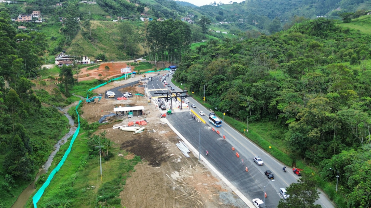 ampliación del peaje de Amaga y ajuste de cierres de vía en esta vía del suroeste

 – Ojo critico