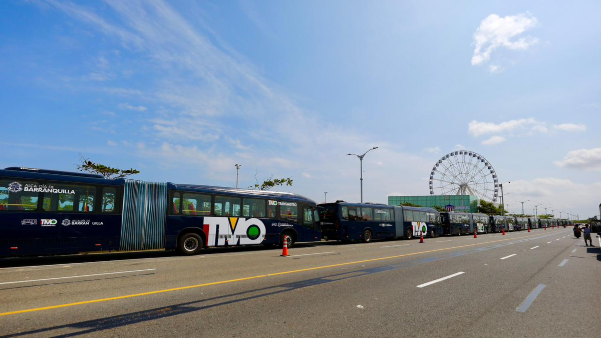 140.000 millones, 80 nuevos autobuses y 90.000 pasajeros diarios

 – Ojo critico