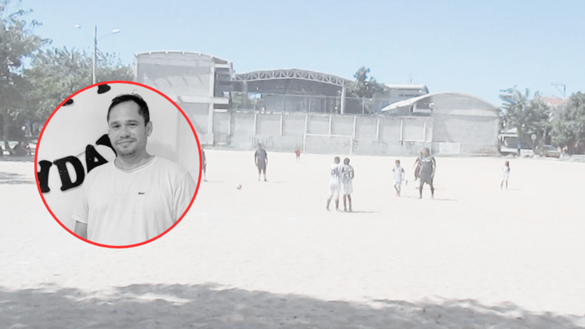 Un oftalmólogo fue asesinado en un intento de robo mientras observaba a su hijo jugar fútbol en una cancha del barrio El Carmen.

 – Ojo critico