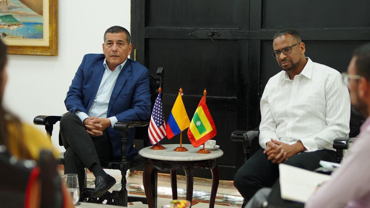 Cartagena y la Embajada de Estados Unidos en Colombia forman alianza estratégica para el turismo seguro y la lucha contra el crimen internacional

 – Ojo critico