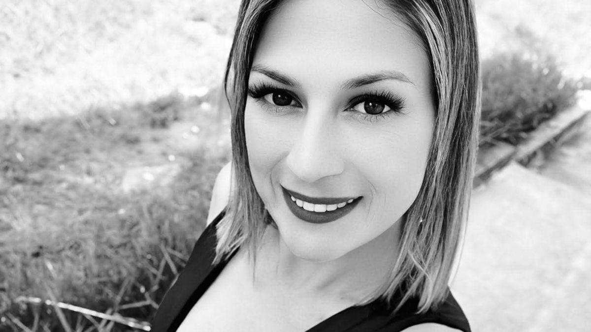 Su familia la encontró cuando dejó de contestar su celular.

 – Ojo critico