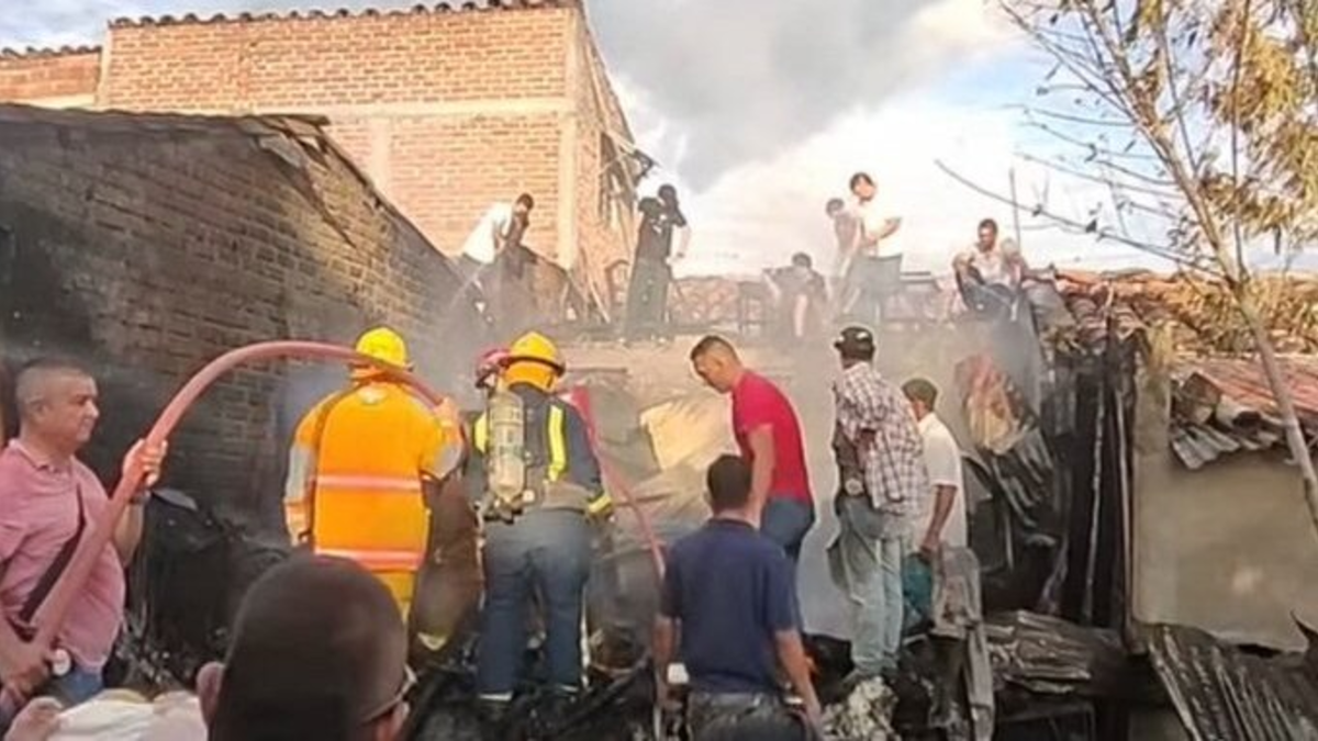 un niño de un año falleció en la comuna de La Unión; Lo que se sabe del incendio que destruyó la casa de un pequeño

 – Ojo critico