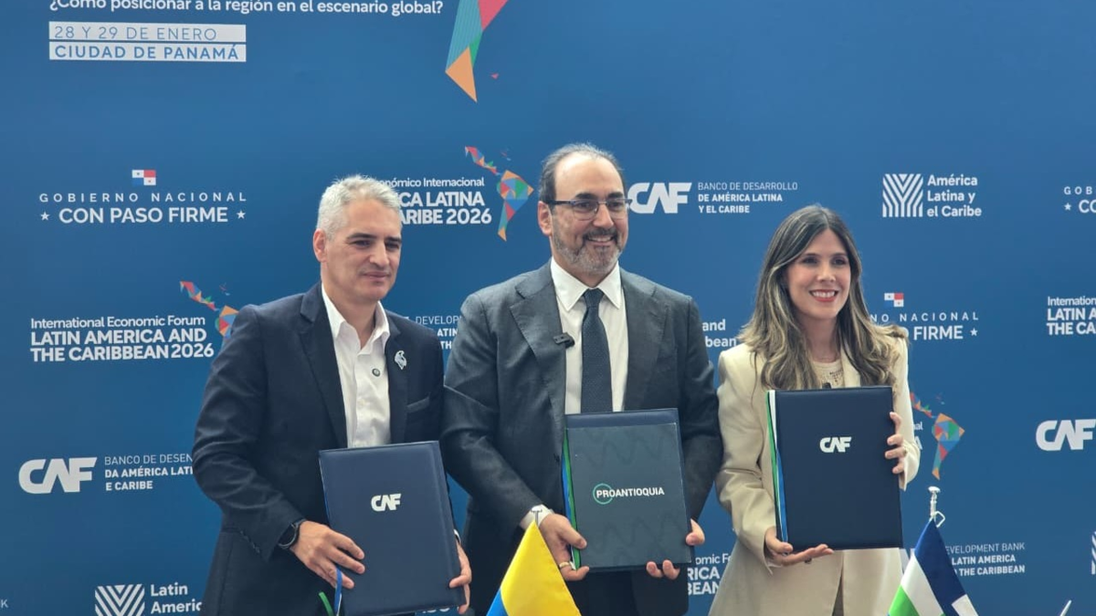 Banco de Desarrollo de América Latina, los gobiernos de Antioquia y Proantioquia firmaron un acuerdo millonario para el desarrollo de Urabá

 – Ojo critico