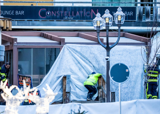 Un incendio mortal destruye un bar Alpine durante la fiesta de Año Nuevo en Suiza y causa decenas de víctimas

 – Ojo critico