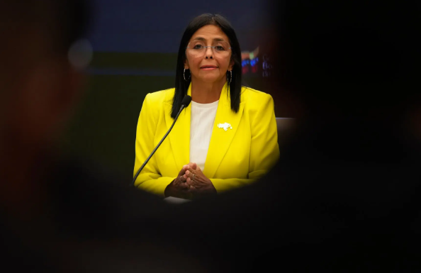 Corte Suprema de Venezuela nombra líder provisional a Delcy Rodríguez mientras Maduro es procesado en EE.UU.

 – Ojo critico