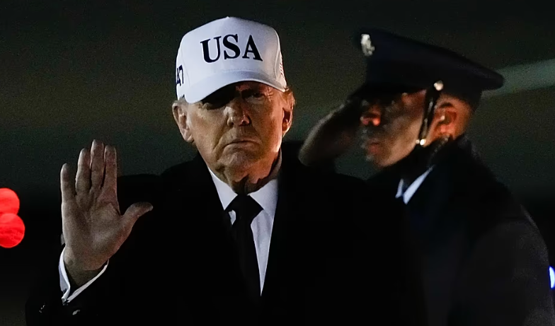 La polémica imagen de Trump como «líder de Venezuela» sacude la política mundial

 – Ojo critico