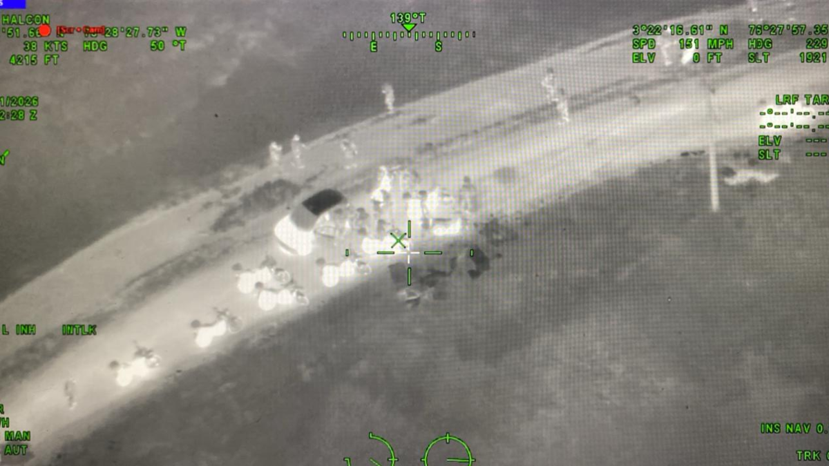 Capturan a uno de dos presuntos ladrones de autos cuyo conductor estaba maniatado; llave, helicóptero Halcón de la Policía de Cali

 – Ojo critico