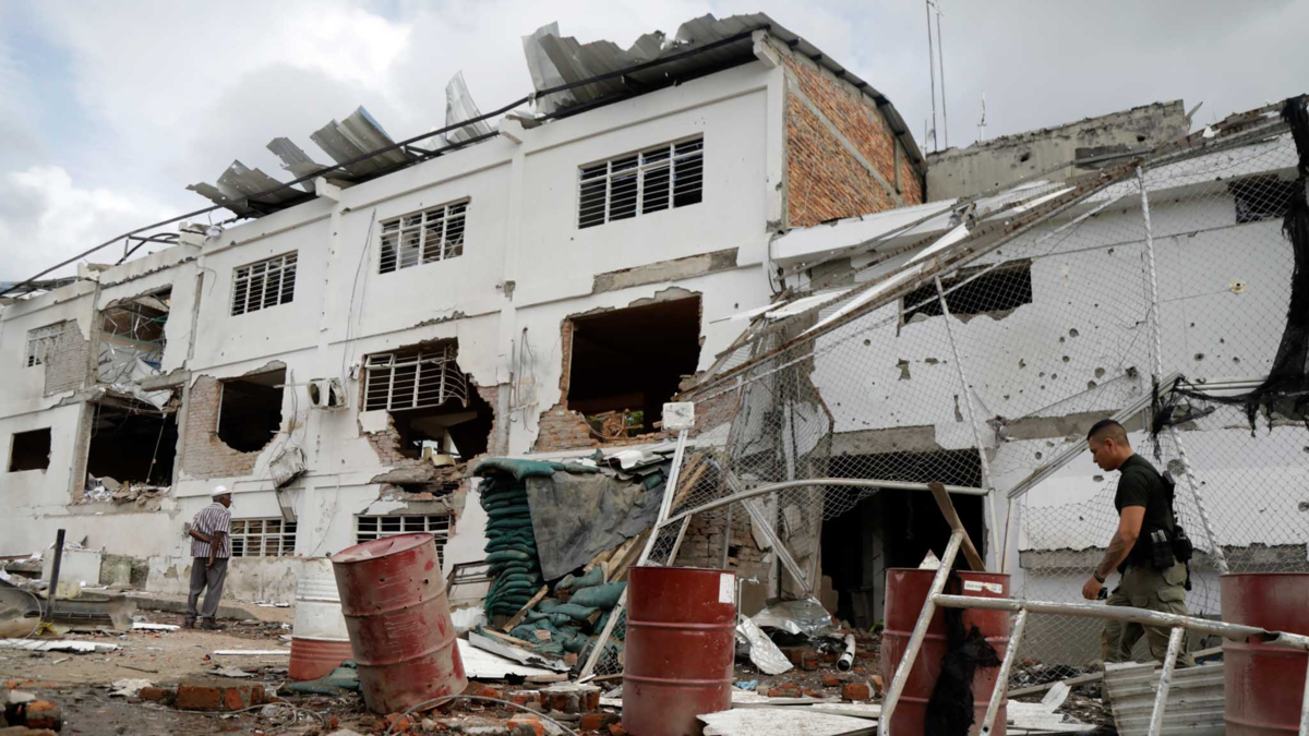 Crece éxodo a Cali tras destrucción en Buenos Aires, Cauca

 – Ojo critico