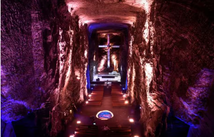 La Catedral de Sal de Zipaquirá se proyecta como ícono del turismo cultural en Madrid, España

 – Ojo critico