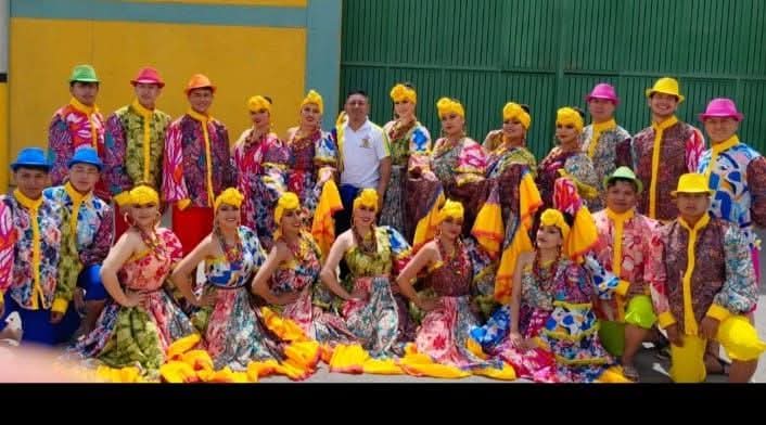 Historia, ritmo y tradición: ballet folclórico

 – Ojo critico