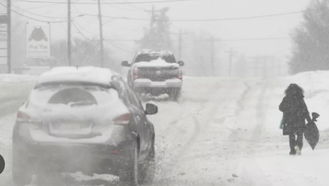 Tormenta invernal en EE.UU. deja al menos 11 muertos y provoca cancelaciones masivas de vuelos

 – Ojo critico