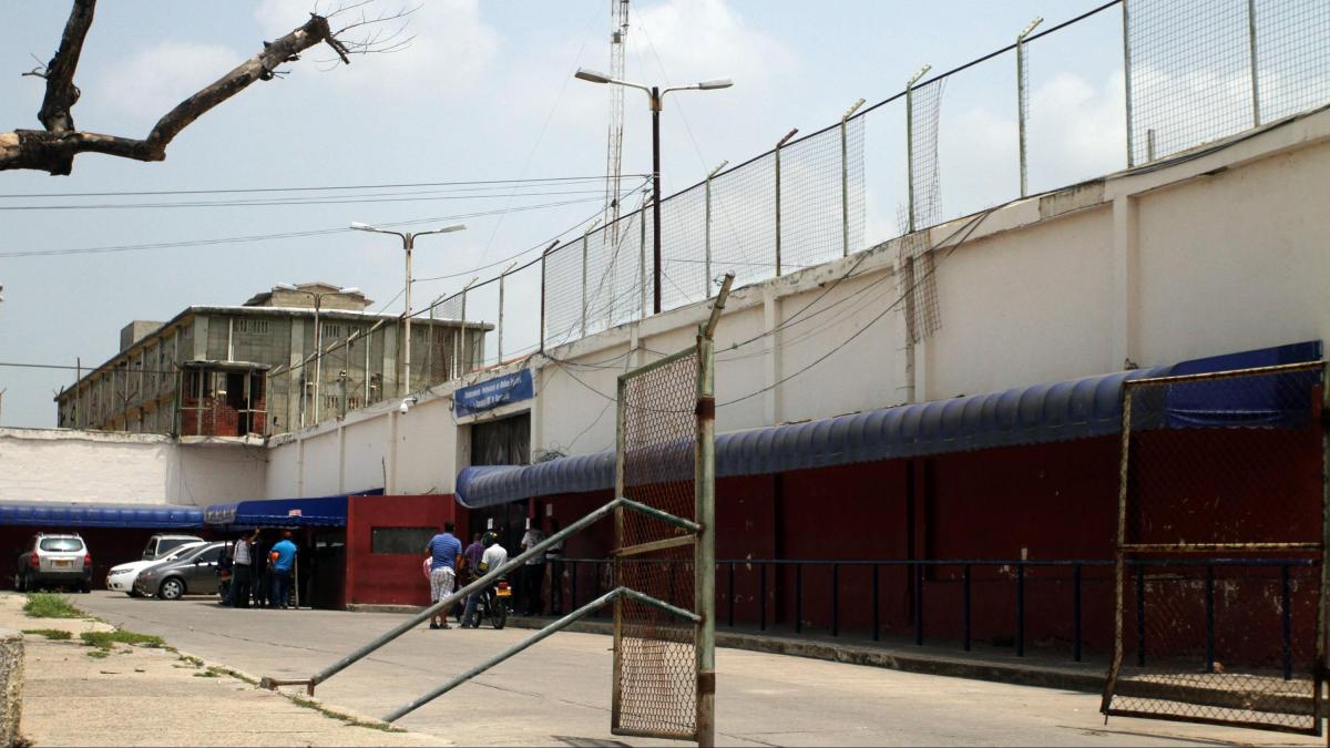 Personal administrativo del penal El Bosque no trabajará en oficinas

 – Ojo critico