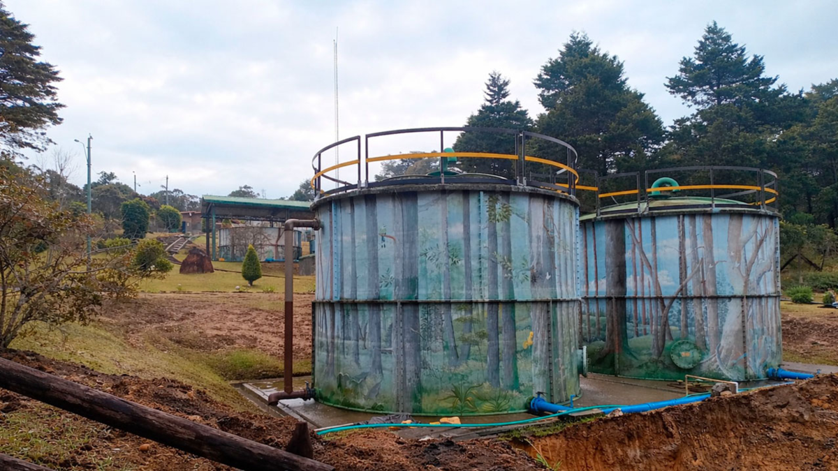 650 vecinos de El Rosario (Medellín) ven cristalización de la derecha tras una inversión de $4.227 millones

 – Ojo critico