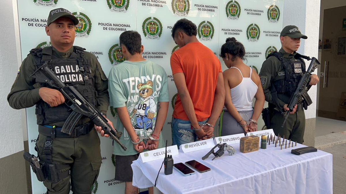 En Santander cayó el seudónimo de «La Sombra», el fuerte líder del clan del Golfo, acusado de incrementar en un 22,7% la fuerza del grupo criminal.

 – Ojo critico