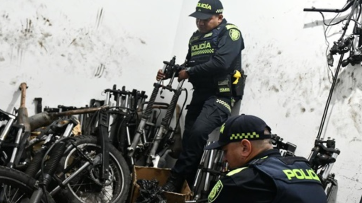 Una motocicleta fue incautada y ocho motos recuperadas como parte de las acciones para combatir el robo y desguace de vehículos en Medellín

 – Ojo critico