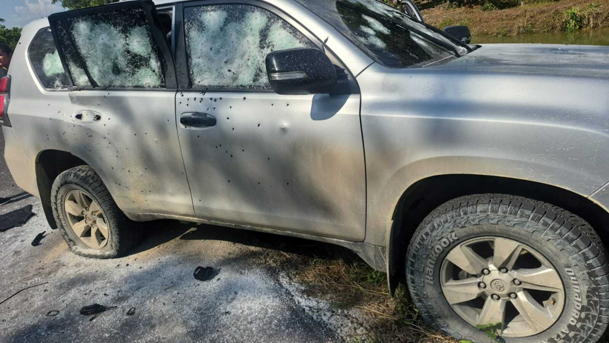 Dos guardias de seguridad están muertos y la furgoneta está desaparecida.

 – Ojo critico