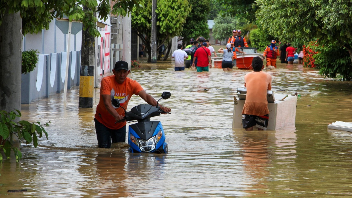 El 95% de Montecristo está bajo el agua y el gobierno exige que la región sea incluida en el decreto de emergencia

 – Ojo critico