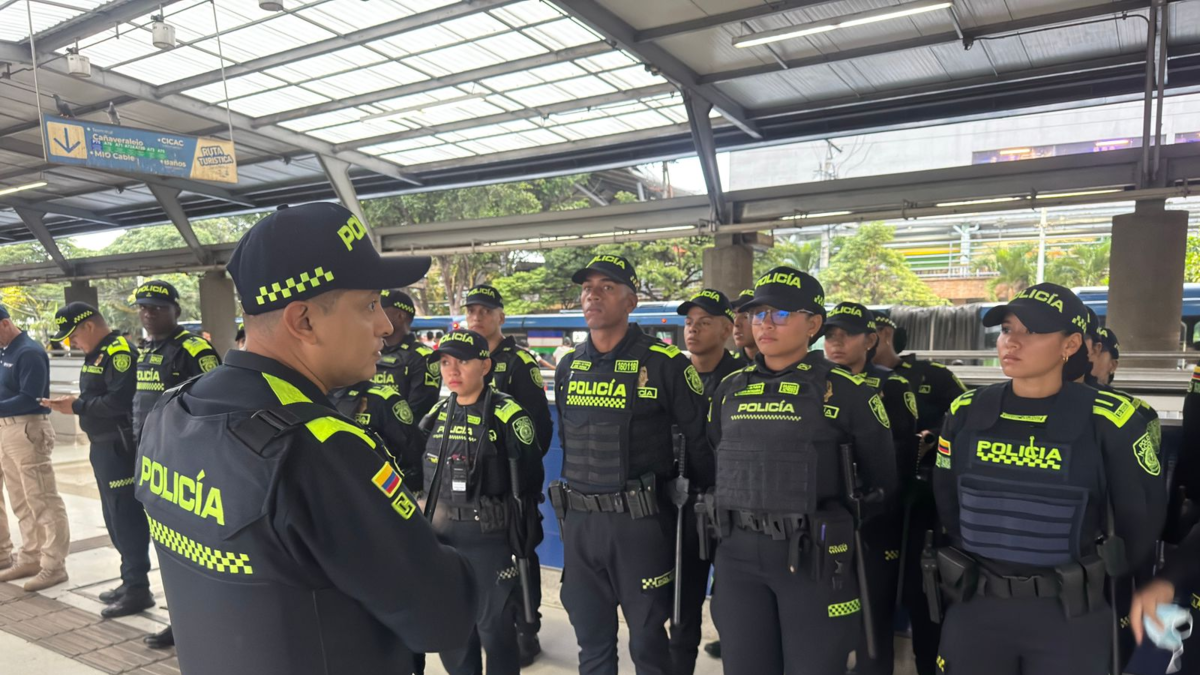 “De cada 10 robos masivos, hoy sólo ocurren tres”.

 – Ojo critico