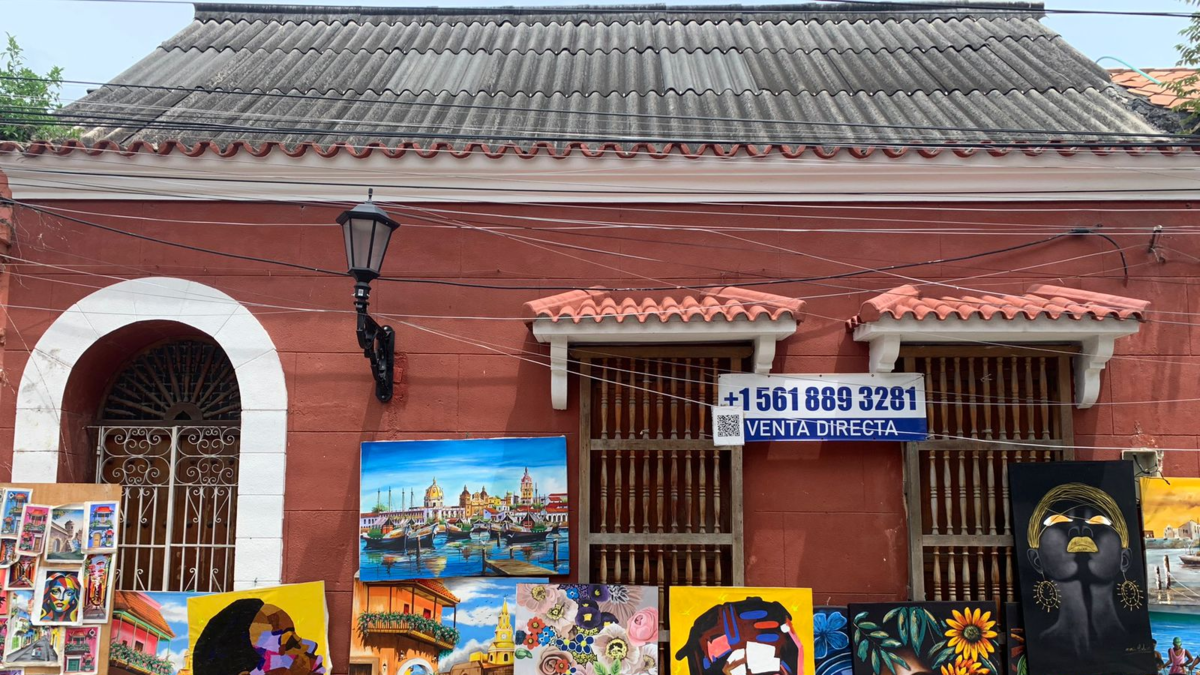 La gentrificación y las obras ilegales amenazan el patrimonio y las tradiciones del emblemático barrio Getsemaní de Cartagena

 – Ojo critico