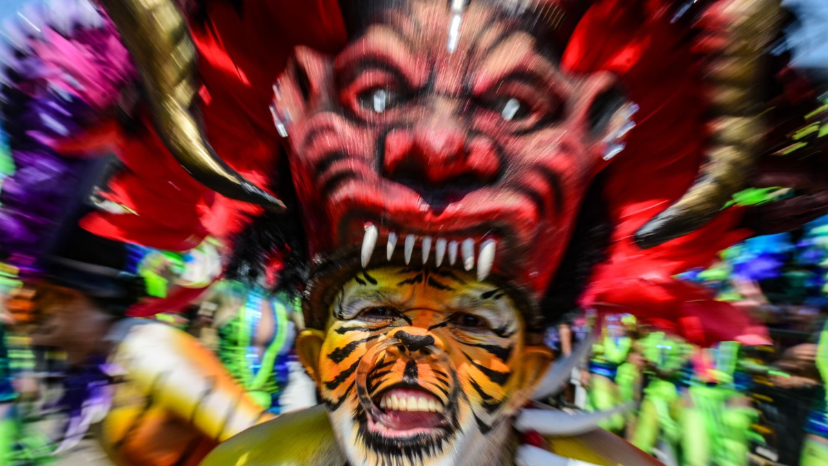 Batalla de Flores 2026 celebra el 35 aniversario de Cumbiódromo con un colosal desfile lleno de tradición, música y fantasía

 – Ojo critico