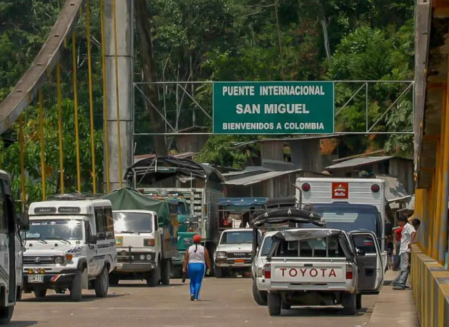 Bloqueos y protestas en la frontera: los transportistas responden a aranceles del 30%

 – Ojo critico