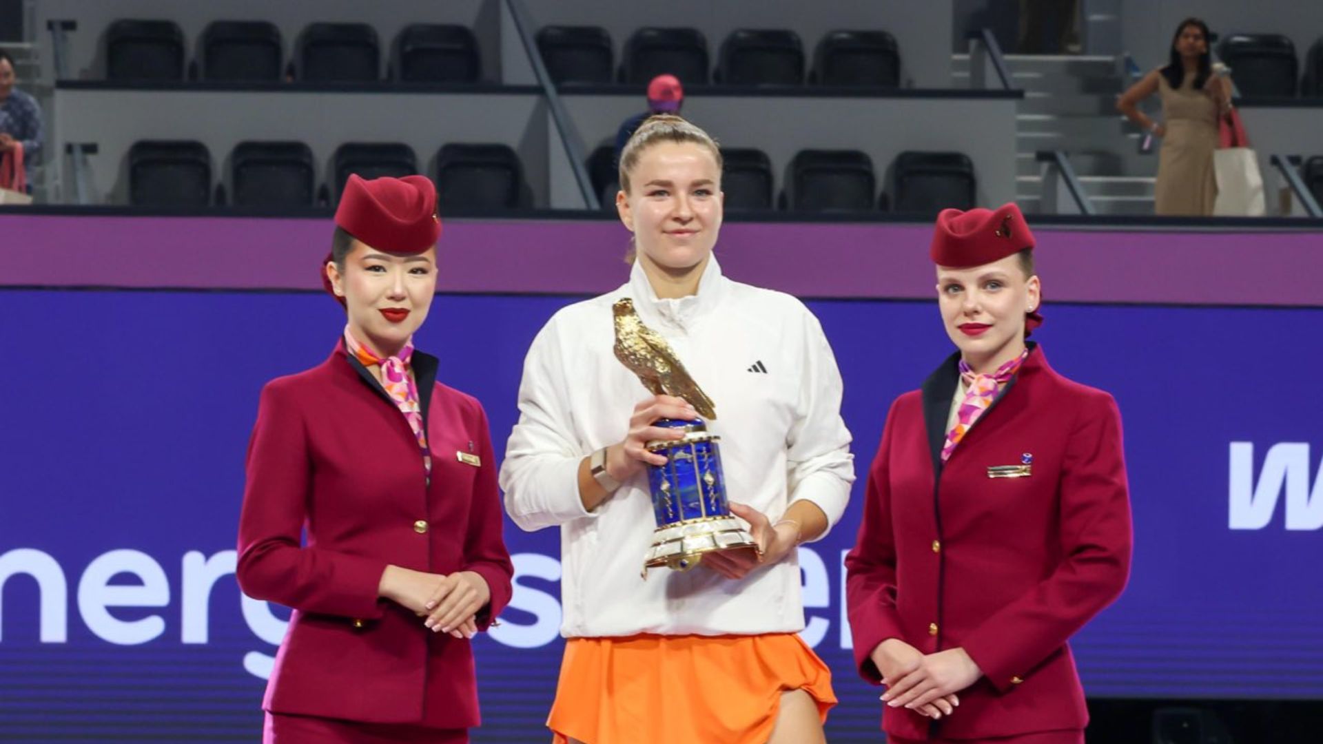 La tenista Karolina Muchova gana el título en Doha

 – Ojo critico