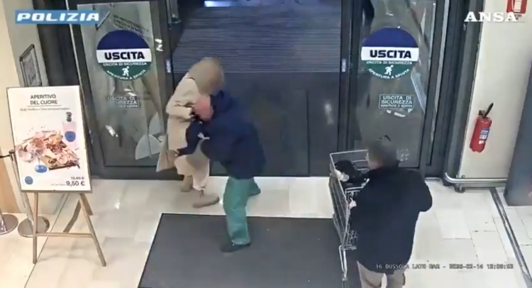 Terror en un supermercado en Italia: secuestro de un menor frustrado tras una lucha inquietante

 – Ojo critico