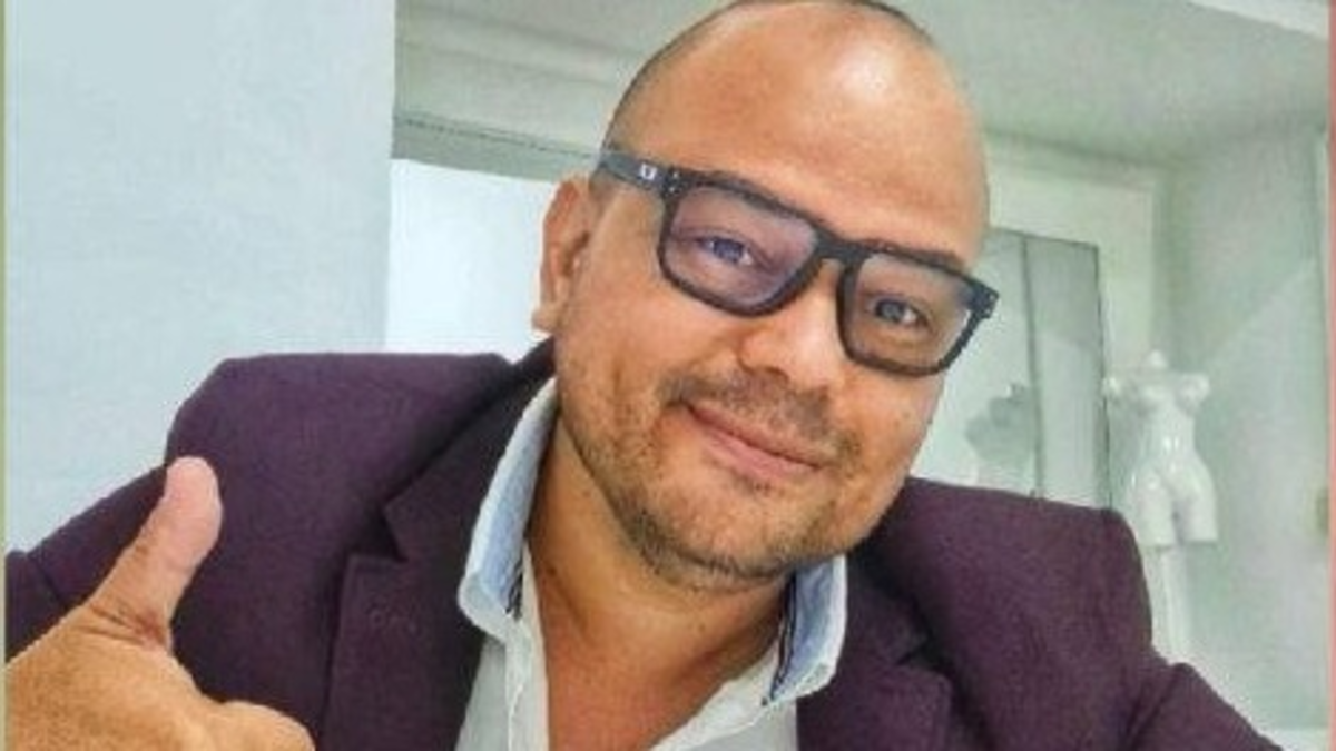 Un famoso médico de Bucaramanga, condenado en primera instancia por la muerte de una mujer durante una cirugía plástica, aún opera y lo desmiente la Fiscalía

 – Ojo critico