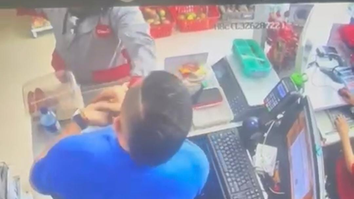 no hubo peleas como se indica

 – Ojo critico