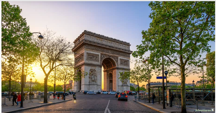 La policía francesa reacciona ante un hombre baleado con un cuchillo en el Arco de Triunfo

 – Ojo critico