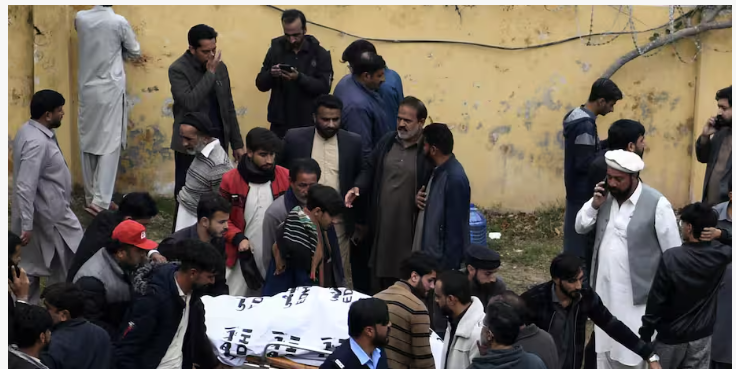 Luto en Pakistán tras el atentado suicida en una mezquita: más de 30 muertos y 160 heridos

 – Ojo critico