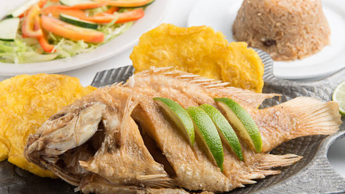 Una veintena de restaurantes ofrecen recetas creativas y exquisitas con mojarra tradicional.

 – Ojo critico