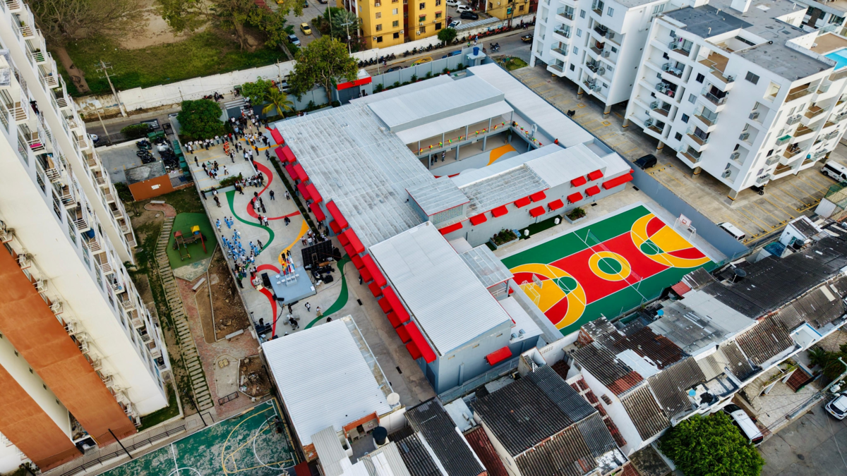 La Institución Educativa Santa María renace como baluarte de la educación pública

 – Ojo critico