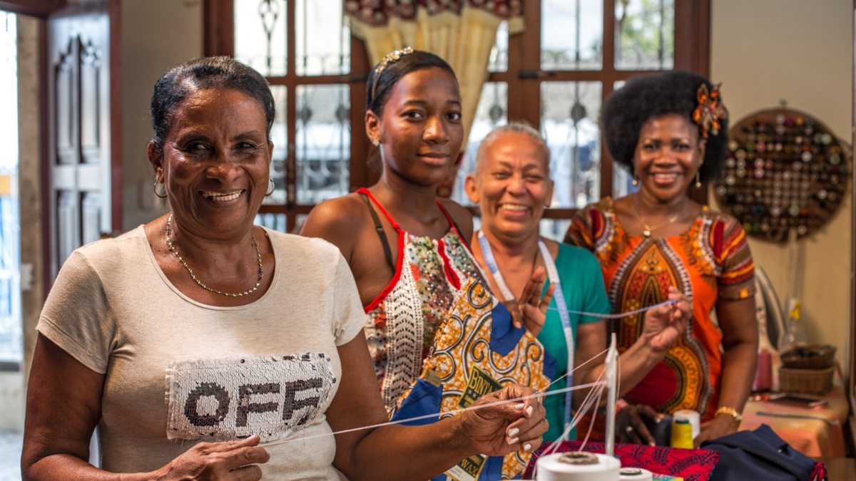 Convocar convocatoria para estudios de maestría y doctorado sobre las realidades de las mujeres en el Pacífico; conocer los conceptos basicos

 – Ojo critico