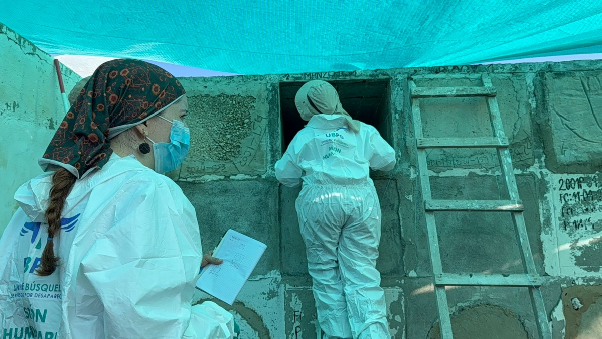 En el cementerio central de Fromlejo buscan cadáveres de campesinos desaparecidos en Montes de María

 – Ojo critico