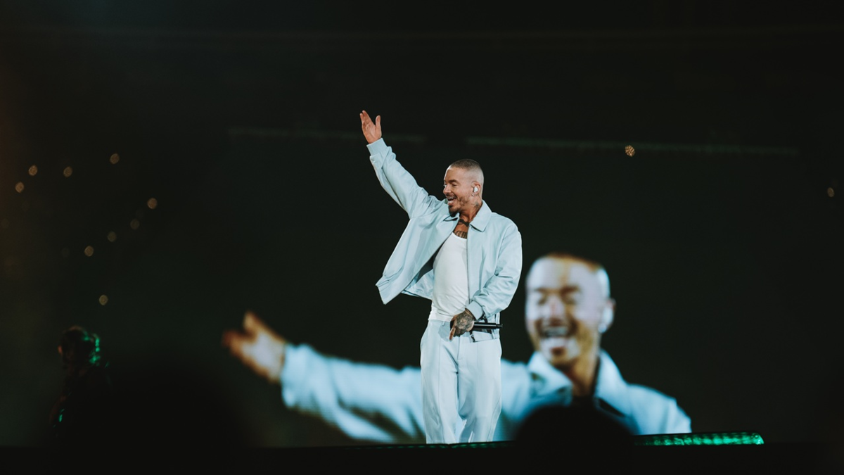 Pascual Guerrero se transforma en «Ciudad Primavera» para una actuación que redefine los conciertos en Colombia

 – Ojo critico