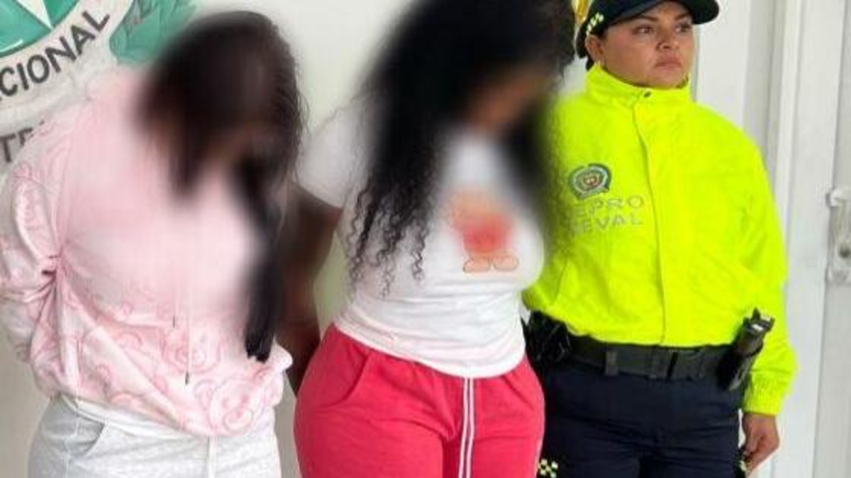 Capturadas dos mujeres con antecedentes penales

 – Ojo critico