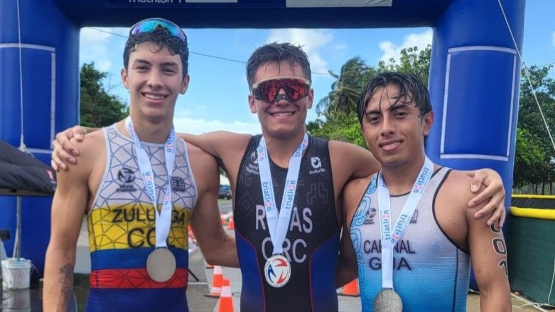 El colombiano Samuel Zuluaga ganó bronce en la Copa Regional de Triatlón

 – Ojo critico